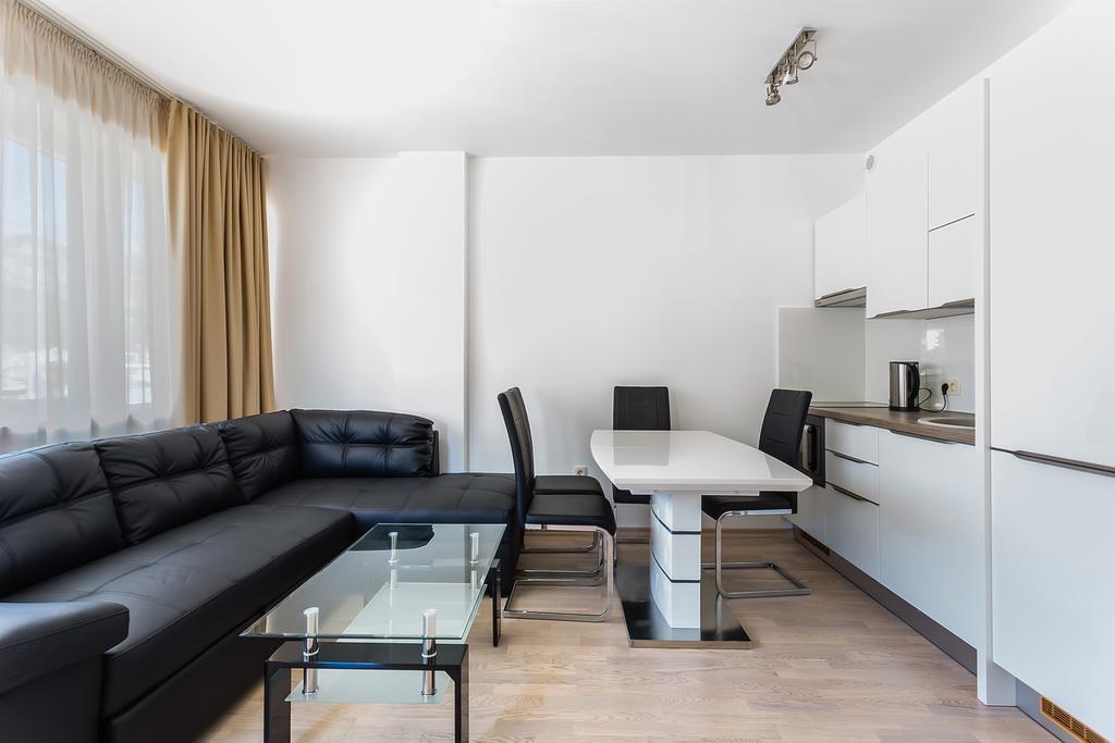 Primus Apartments Impera Μπούντβα Εξωτερικό φωτογραφία