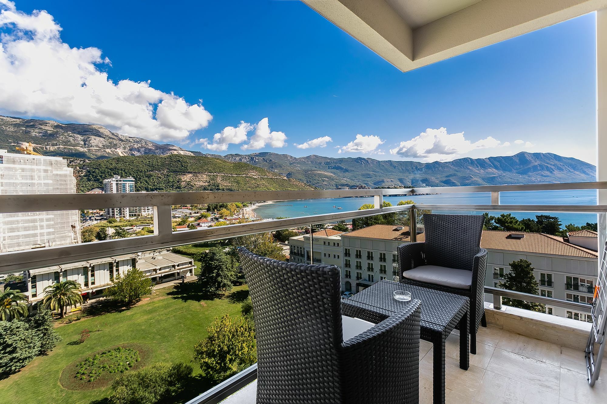 Primus Apartments Impera Μπούντβα Εξωτερικό φωτογραφία